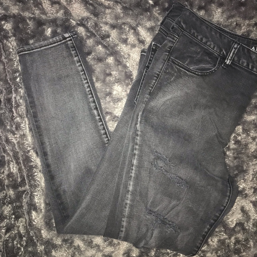Ripped Black Jeggings